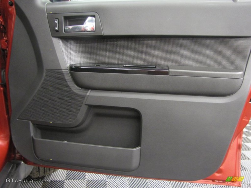 2012 Escape Limited V6 4WD - Toreador Red Metallic / Charcoal Black photo #14