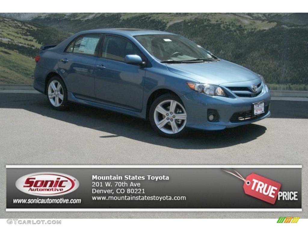 2013 Corolla S - Tropical Sea Metallic / Dark Charcoal photo #1