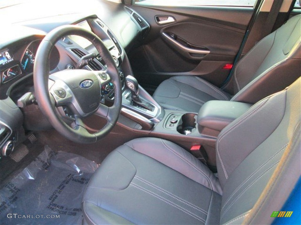Charcoal Black Interior 2013 Ford Focus Titanium Hatchback Photo #83001263