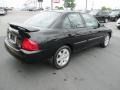 Blackout - Sentra 1.8 S Special Edition Photo No. 6