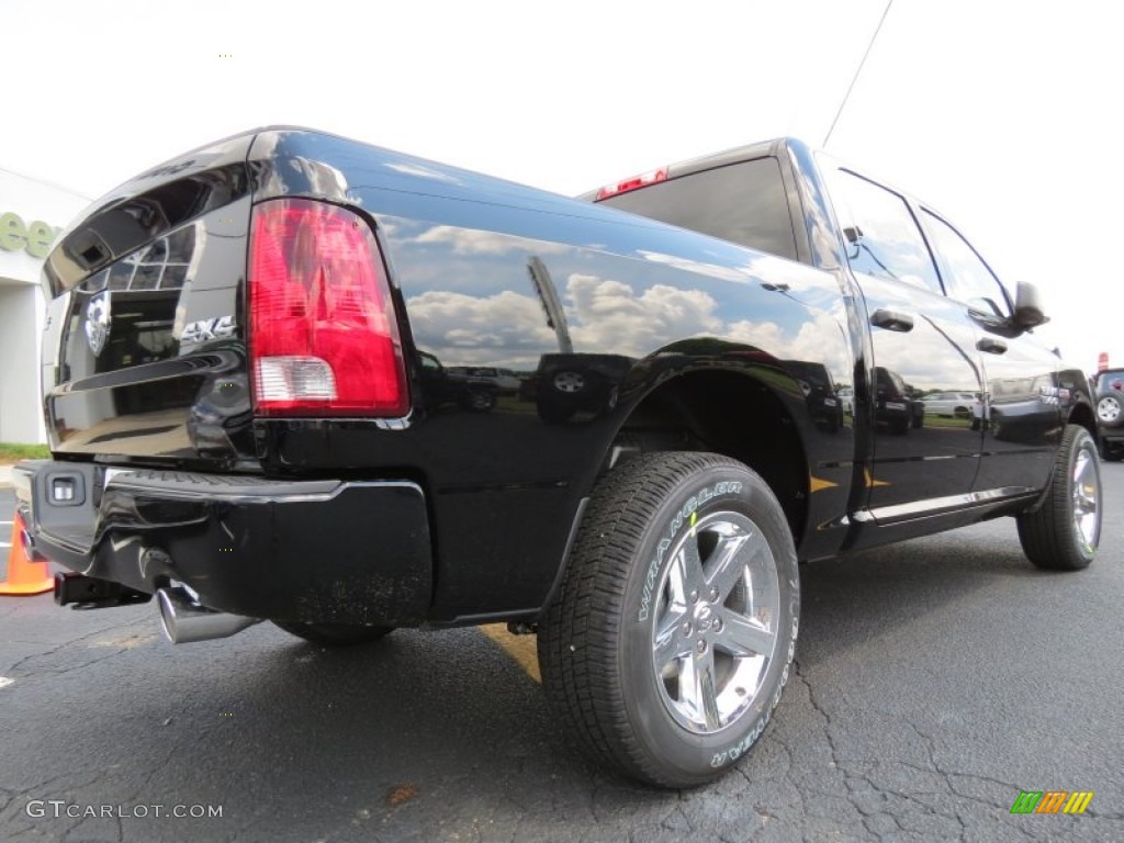 2013 1500 Express Crew Cab 4x4 - Black / Black/Diesel Gray photo #7