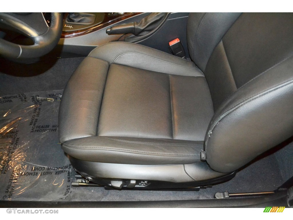 2011 3 Series 328i Coupe - Black Sapphire Metallic / Black photo #13