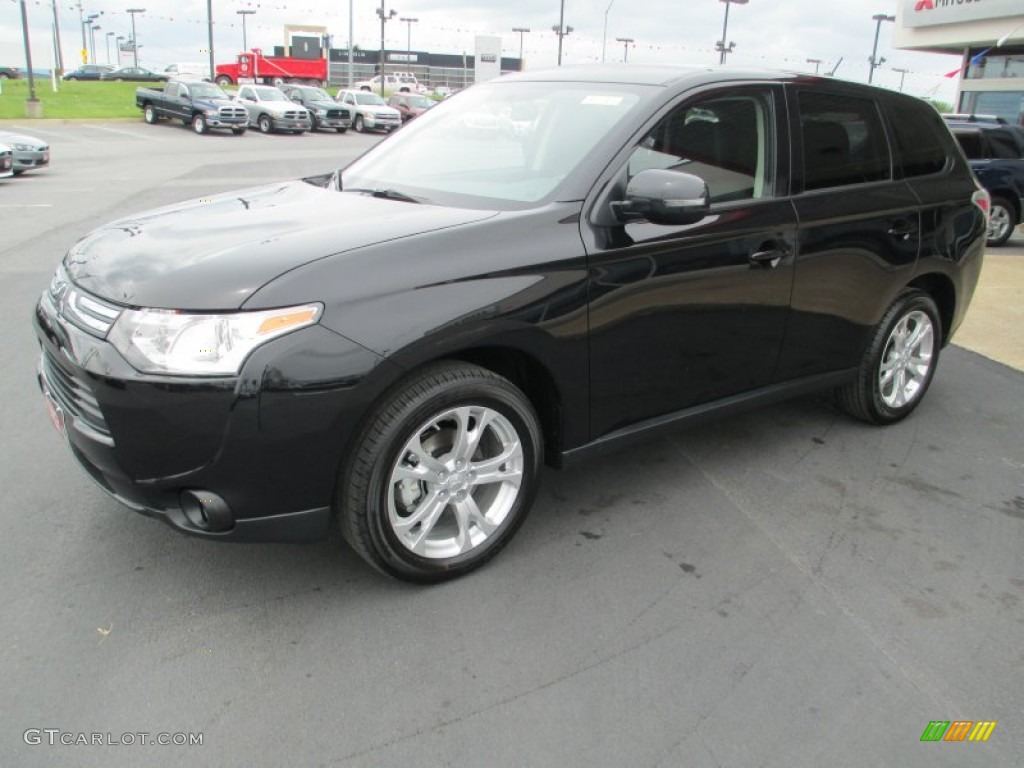 Labrador Black Pearl 2014 Mitsubishi Outlander SE Exterior Photo #83005668
