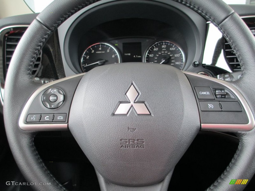 2014 Mitsubishi Outlander SE Black Steering Wheel Photo #83005979