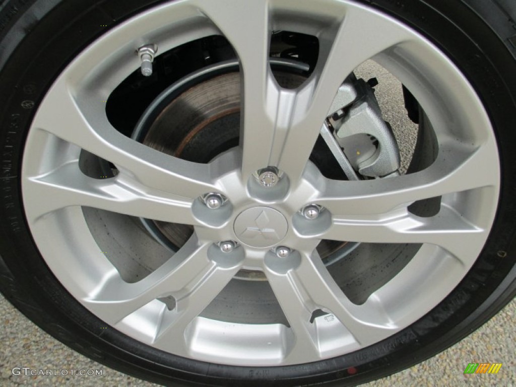 2014 Mitsubishi Outlander SE Wheel Photo #83006182