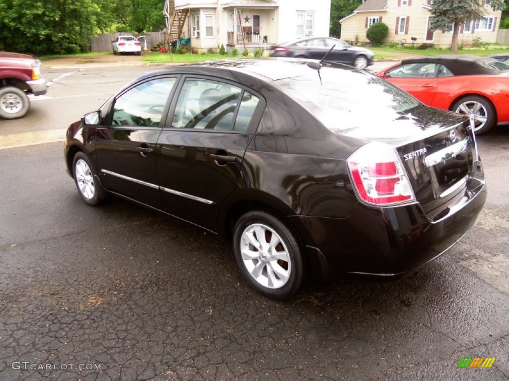 2010 Sentra 2.0 SL - Espresso Black Metallic / Charcoal photo #7
