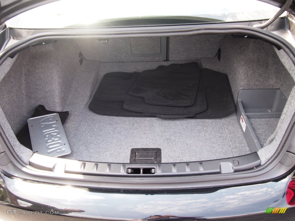2013 BMW M3 Coupe Trunk Photo #83008913