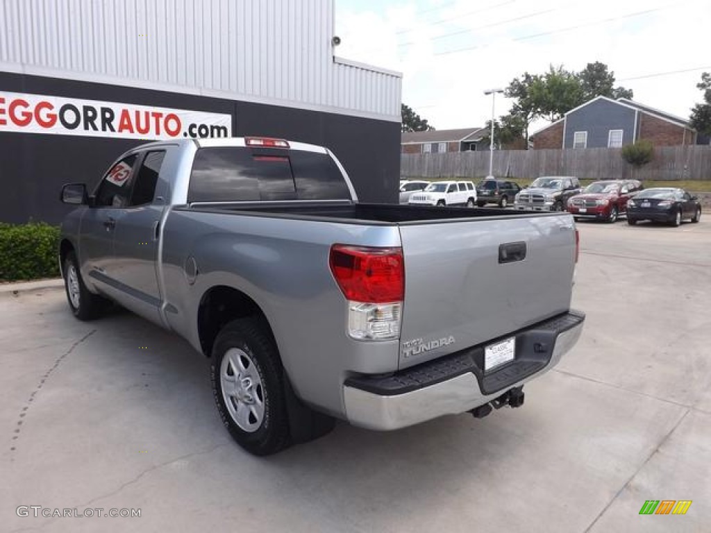 2011 Tundra SR5 Double Cab - Silver Sky Metallic / Graphite Gray photo #4