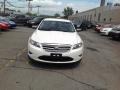 2010 White Platinum Metallic Tri-Coat Ford Taurus Limited AWD  photo #8