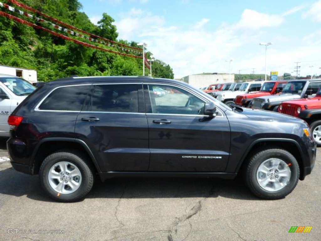 Maximum Steel Metallic 2014 Jeep Grand Cherokee Laredo 4x4 Exterior Photo #83010260