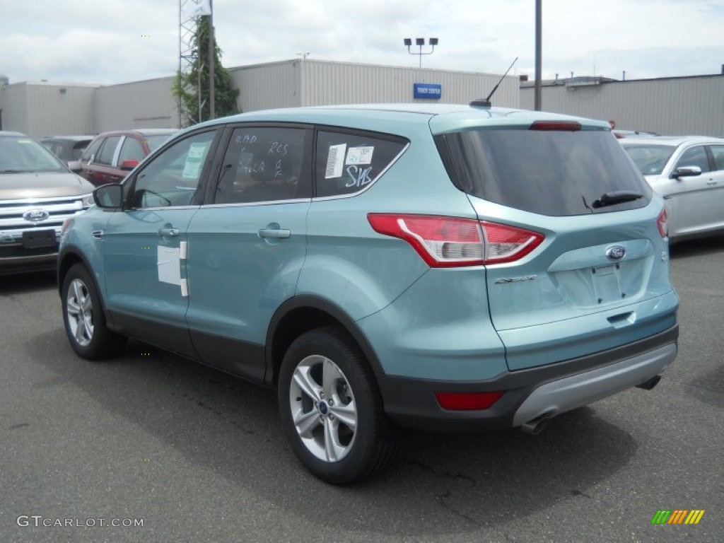 2013 Escape SE 1.6L EcoBoost 4WD - Frosted Glass Metallic / Charcoal Black photo #3