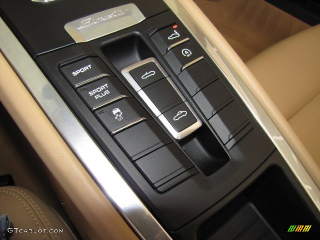 2013 Porsche Boxster Standard Boxster Model Controls Photo #83012076