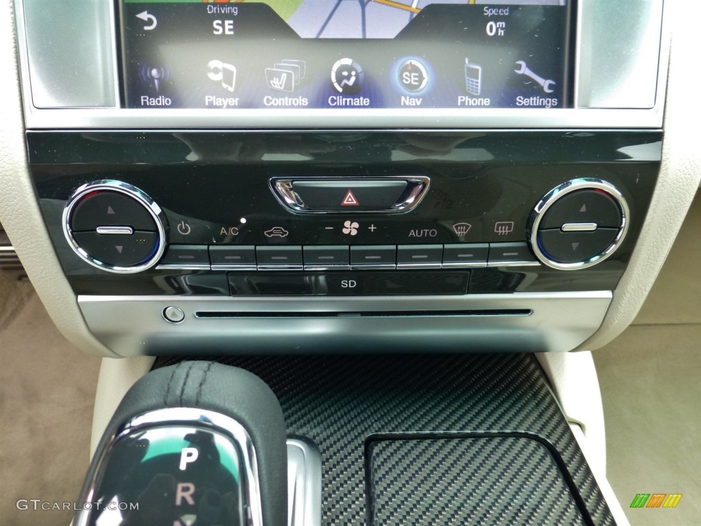 2014 Maserati Quattroporte GTS Controls Photo #83012478