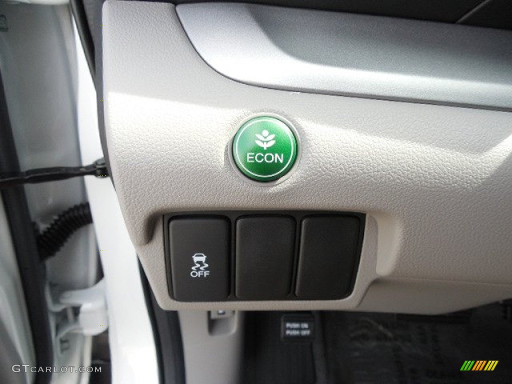2013 CR-V LX AWD - White Diamond Pearl / Gray photo #14