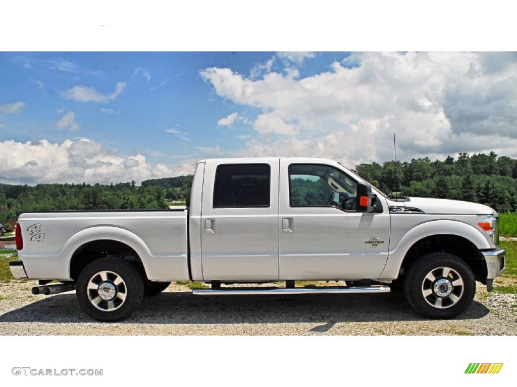 Oxford White 2011 Ford F250 Super Duty Lariat Crew Cab 4x4 Exterior Photo #83016024