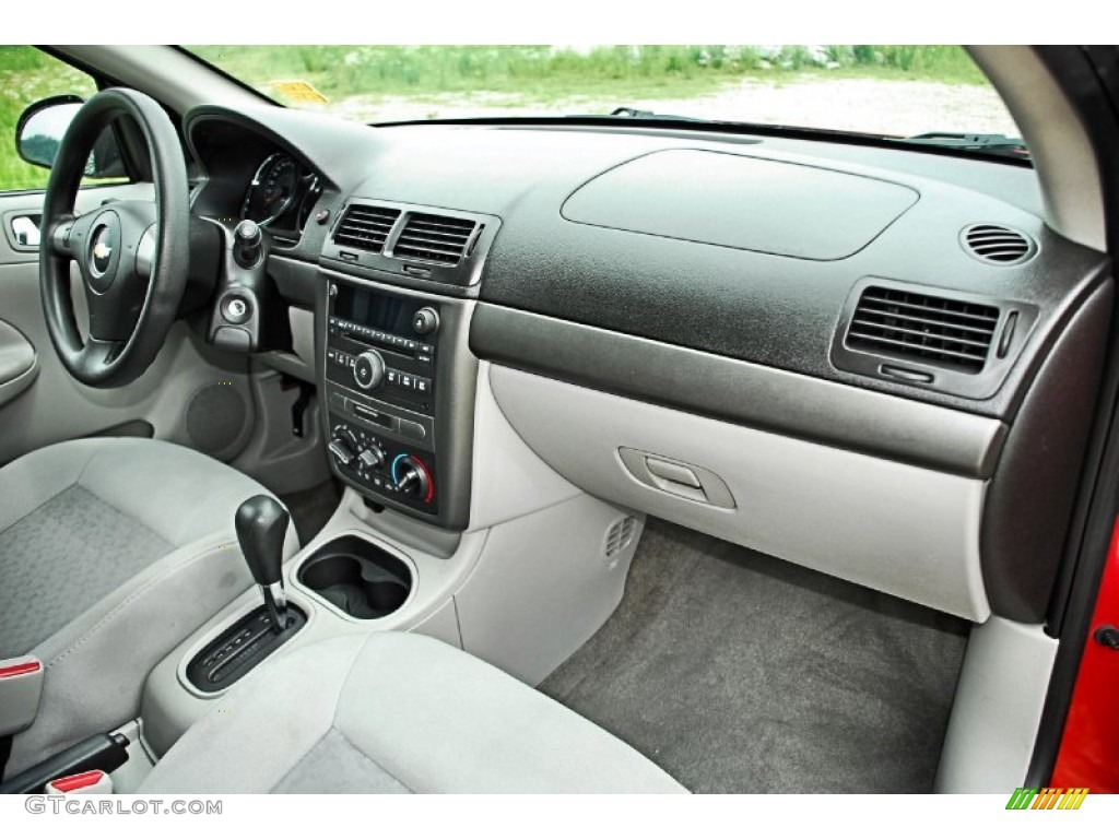 2008 Chevrolet Cobalt LS Sedan Gray Dashboard Photo #83016371