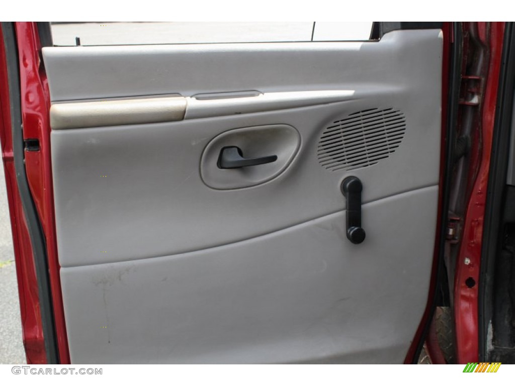 2000 E Series Van E350 Commercial - Toreador Red Metallic / Medium Graphite photo #11