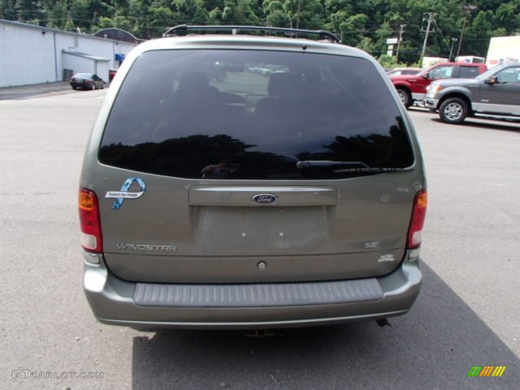 2003 Windstar SE - Spruce Green Metallic / Medium Parchment photo #7