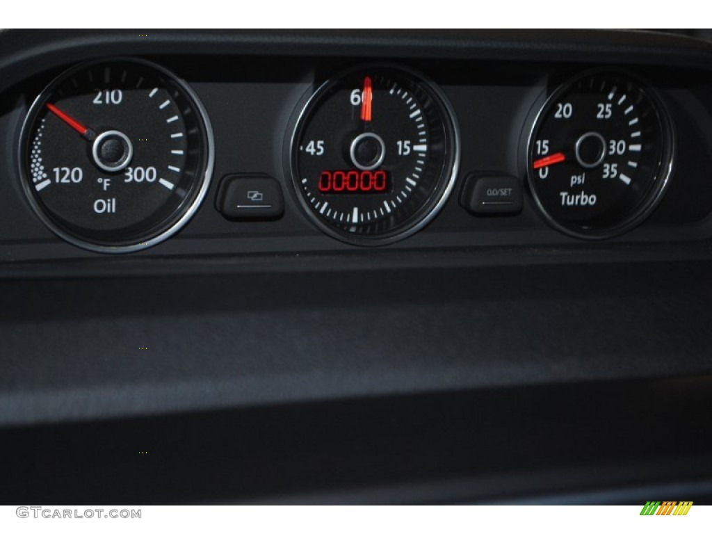 2013 Volkswagen Beetle R-Line Gauges Photo #83020938