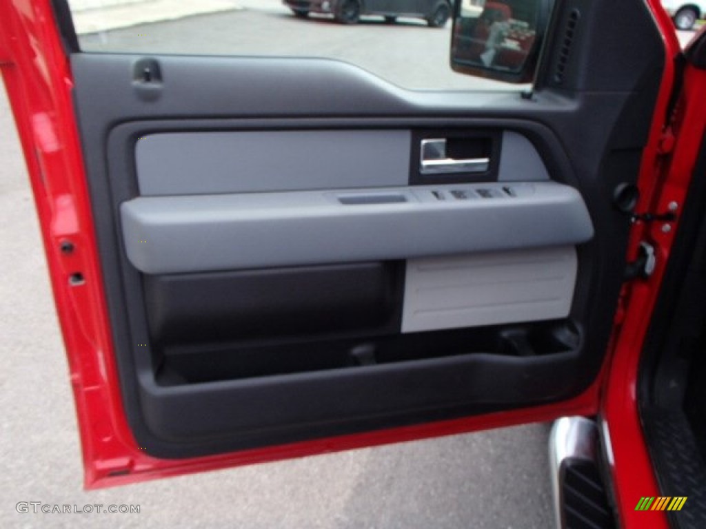 2012 F150 XLT SuperCab 4x4 - Race Red / Steel Gray photo #11