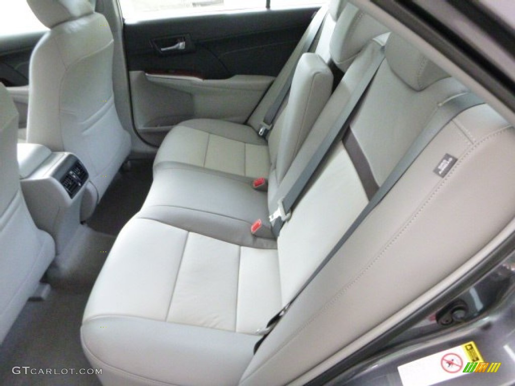 2013 Camry XLE V6 - Magnetic Gray Metallic / Ash photo #14