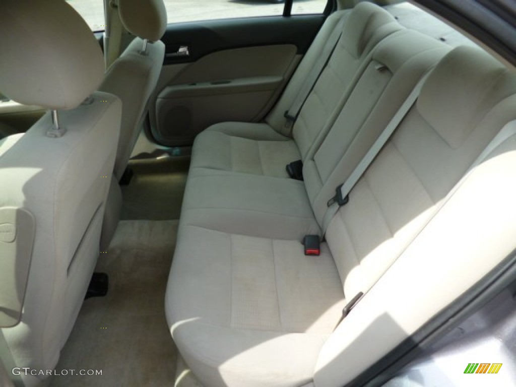 2007 Fusion SE V6 AWD - Tungsten Grey Metallic / Light Stone photo #12
