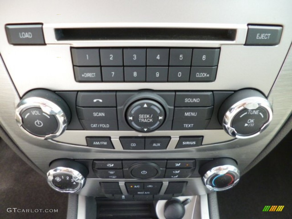 2010 Ford Fusion S Controls Photo #83022700