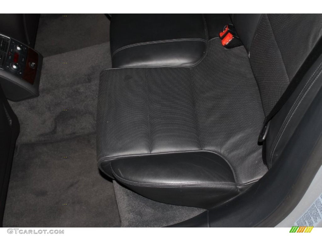 2007 A8 L 4.2 quattro - Light Silver Metallic / Black photo #29