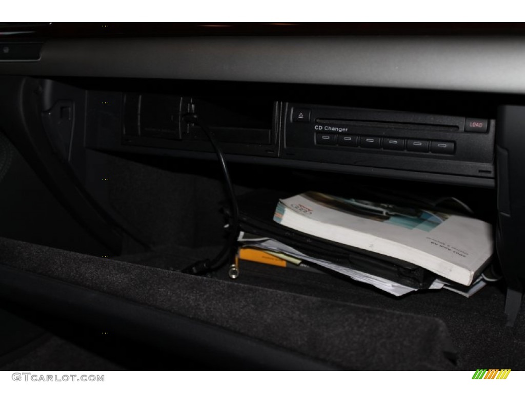 2007 A8 L 4.2 quattro - Light Silver Metallic / Black photo #39