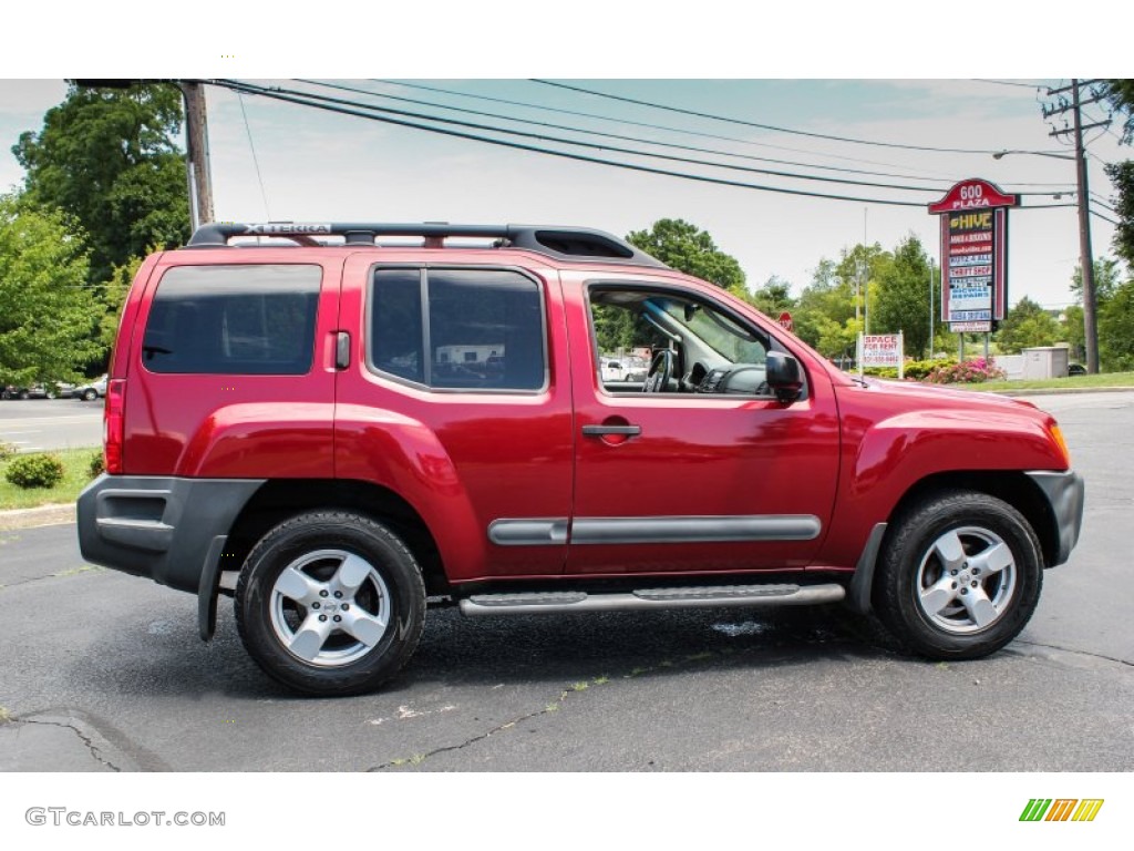 2005 Xterra SE 4x4 - Red Brawn Pearl / Steel/Graphite photo #7