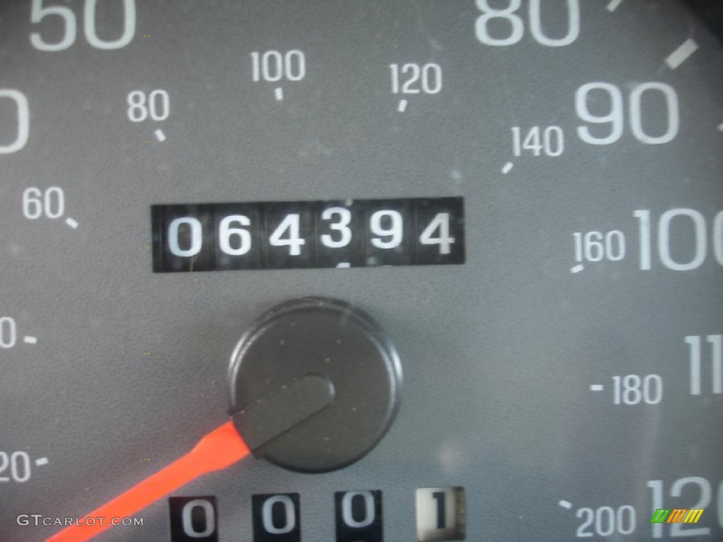 2004 Grand Marquis GS - Arizona Beige Metallic / Medium Parchment photo #14