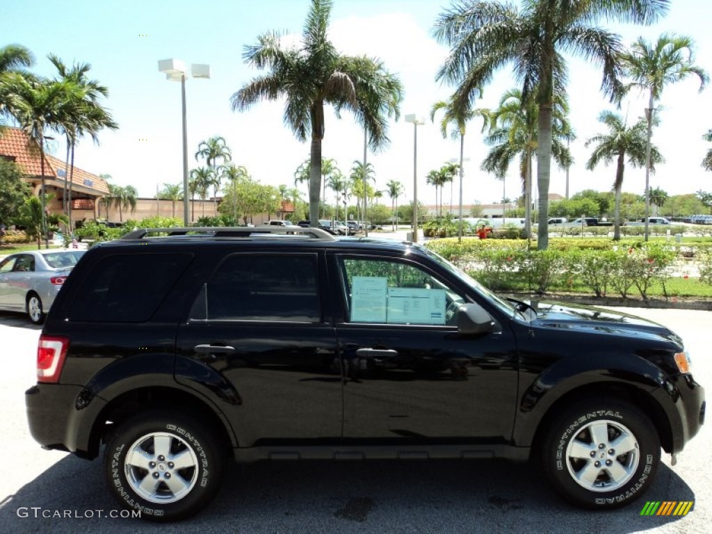 2009 Escape XLT V6 - Black / Stone photo #5