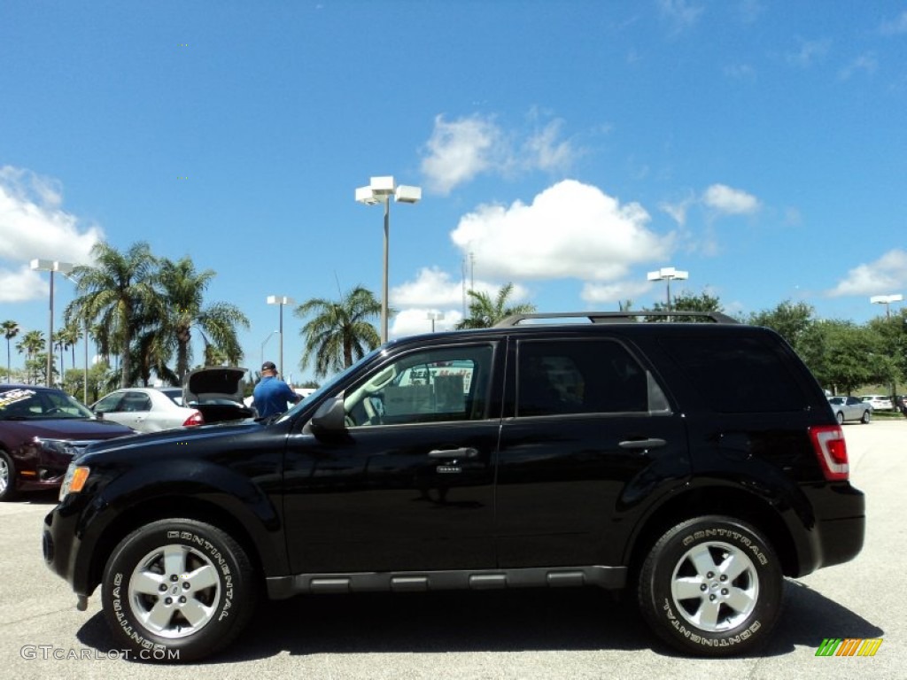 2009 Escape XLT V6 - Black / Stone photo #12