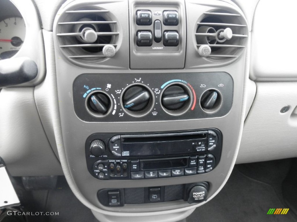 2001 Chrysler PT Cruiser Limited Controls Photo #83029311