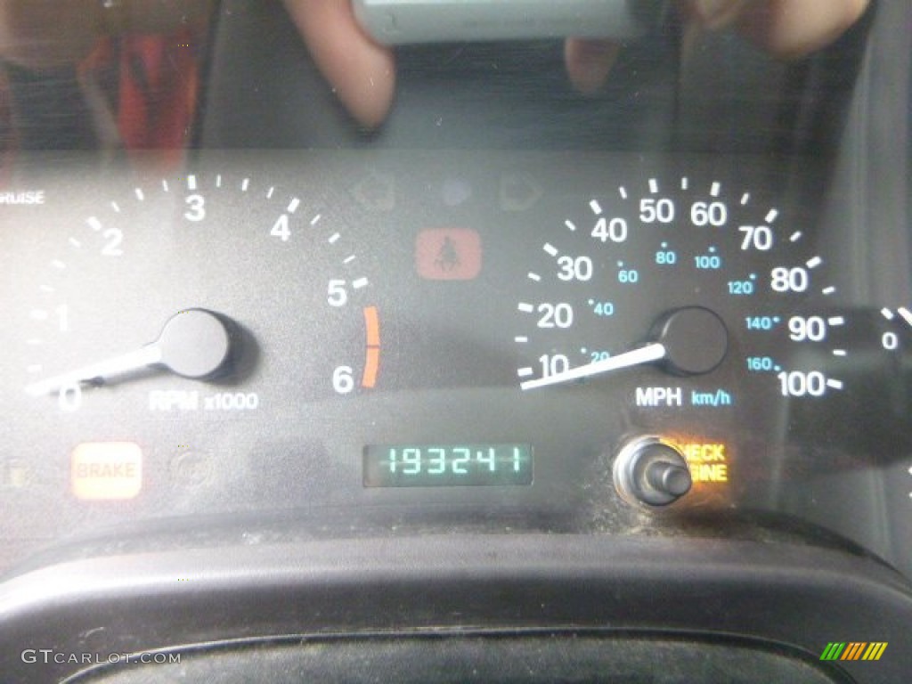 1998 Wrangler SE 4x4 - Emerald Green Pearl / Mist Grey photo #14
