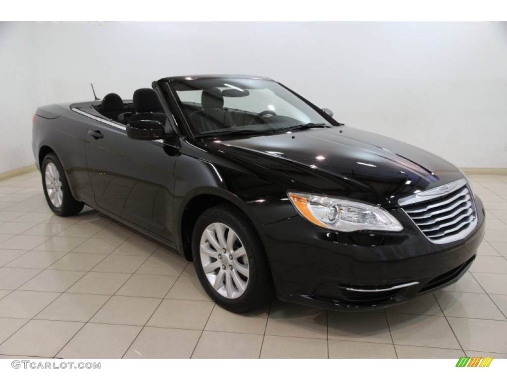 2012 Chrysler 200 Touring Convertible Exterior Photos