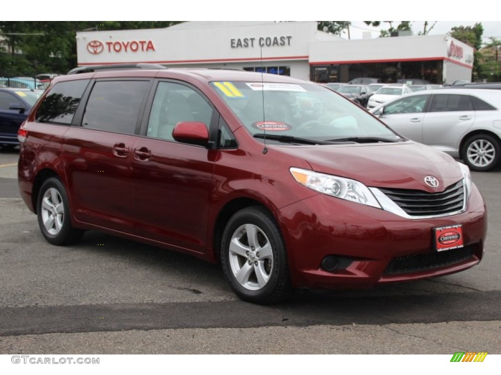 2011 Sienna LE - Salsa Red Pearl / Light Gray photo #1