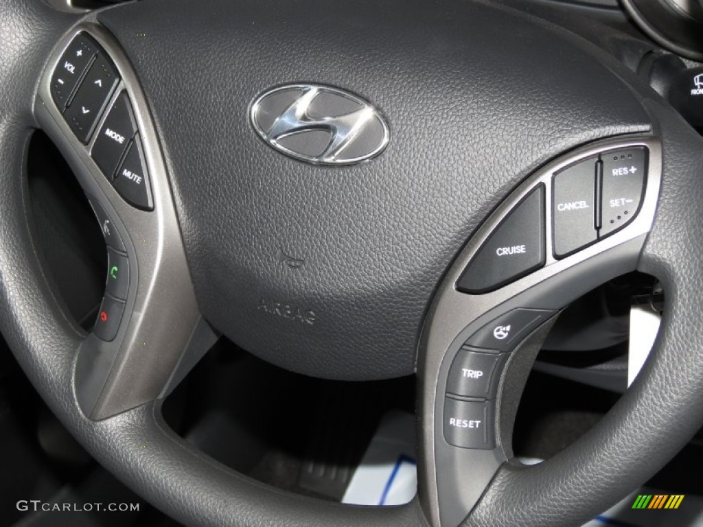 2013 Elantra GT - Titanium Gray Metallic / Black photo #5
