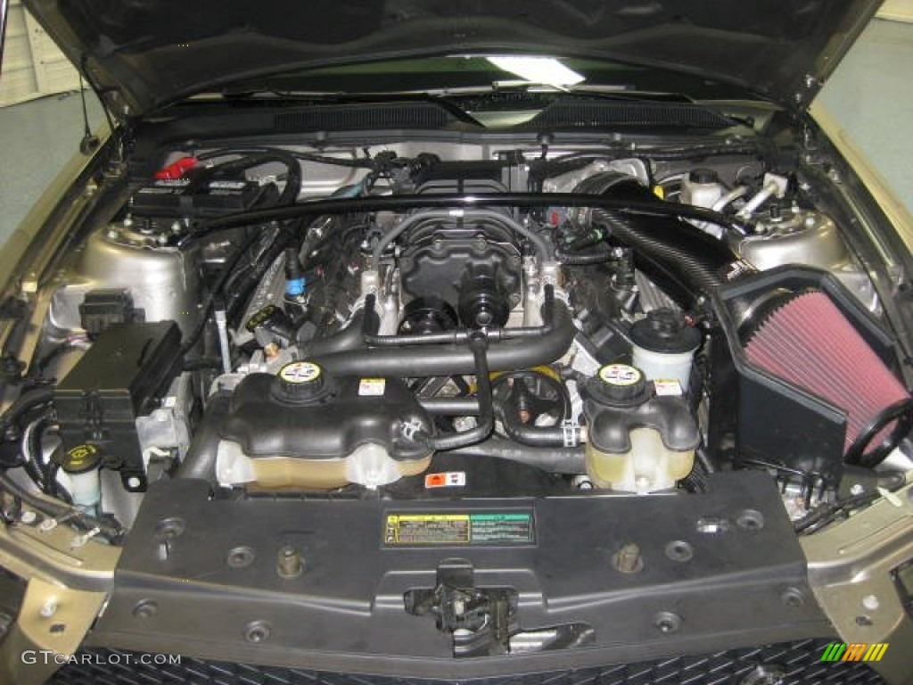 2009 Ford Mustang Shelby GT500 Convertible Engine Photos