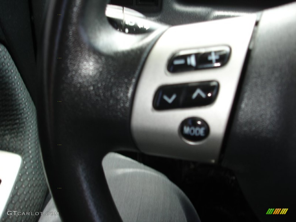 2006 xB  - Polar White / Dark Charcoal photo #9