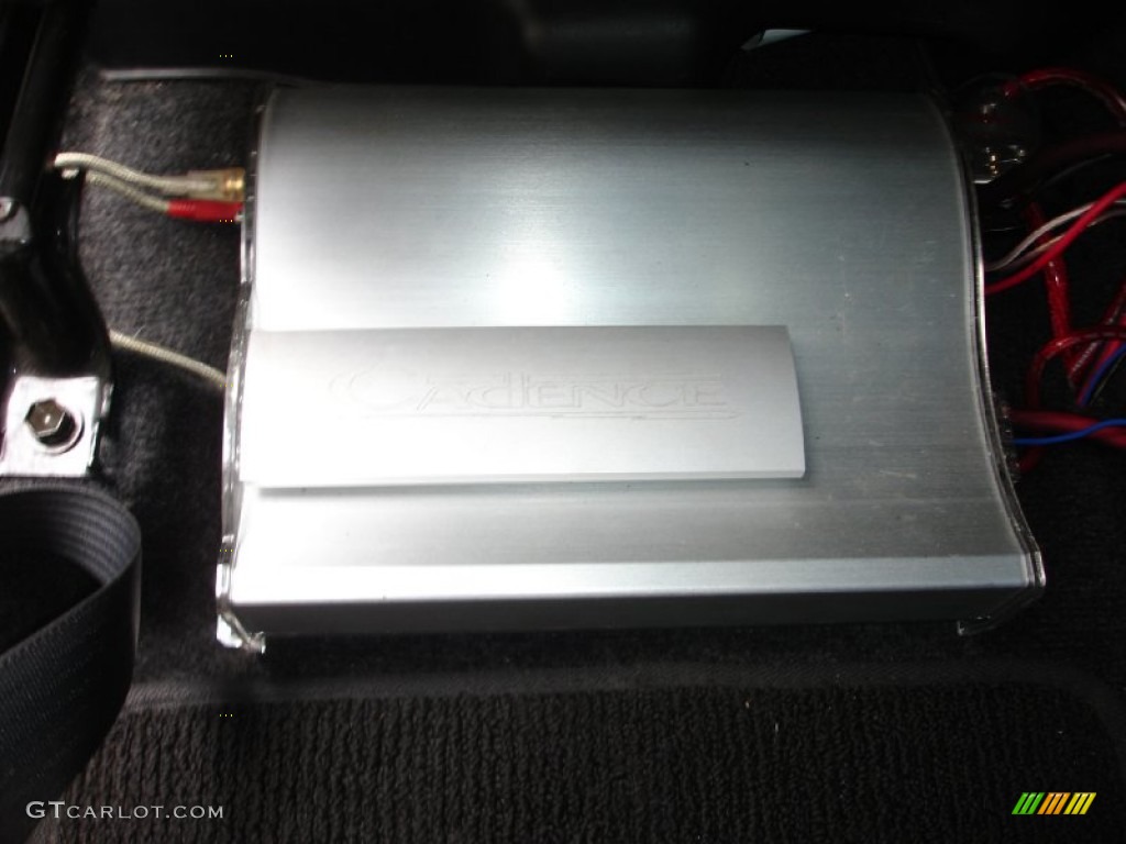 2006 xB  - Polar White / Dark Charcoal photo #28