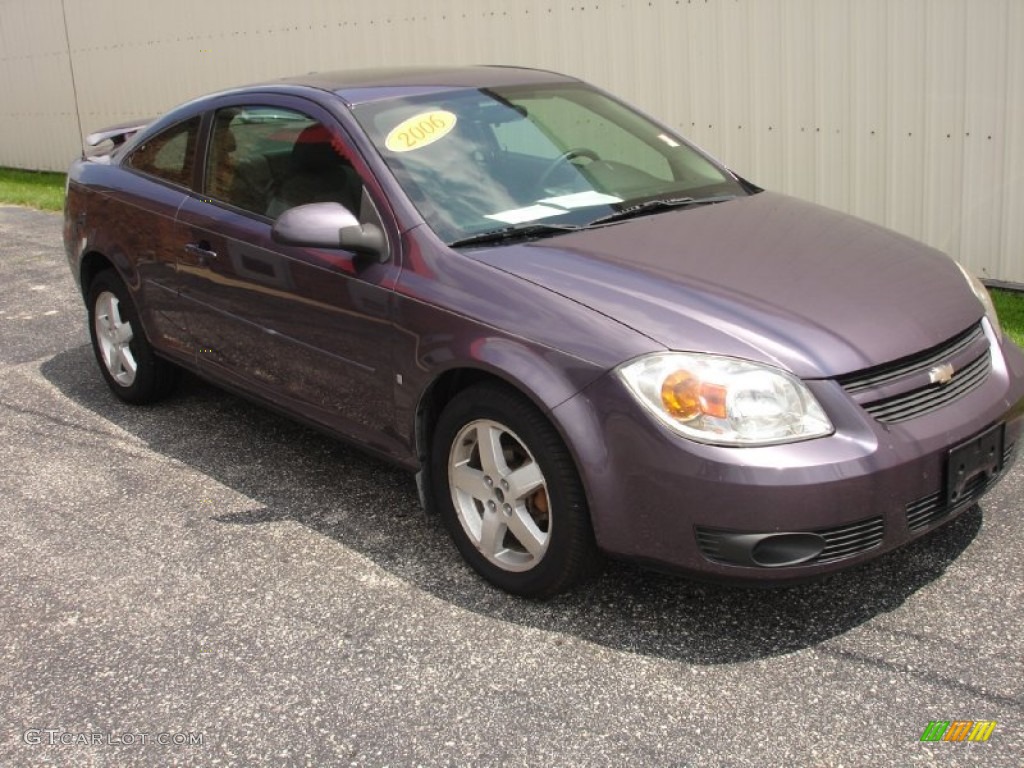 2006 Cobalt LT Coupe - Majestic Amethyst Metallic / Ebony photo #6