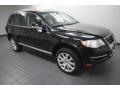 Black Uni - Touareg 2 VR6 Photo No. 8
