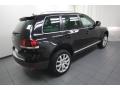 Black Uni - Touareg 2 VR6 Photo No. 10