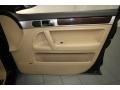 Black Uni - Touareg 2 VR6 Photo No. 42