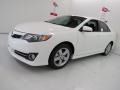 Super White - Camry SE Photo No. 3