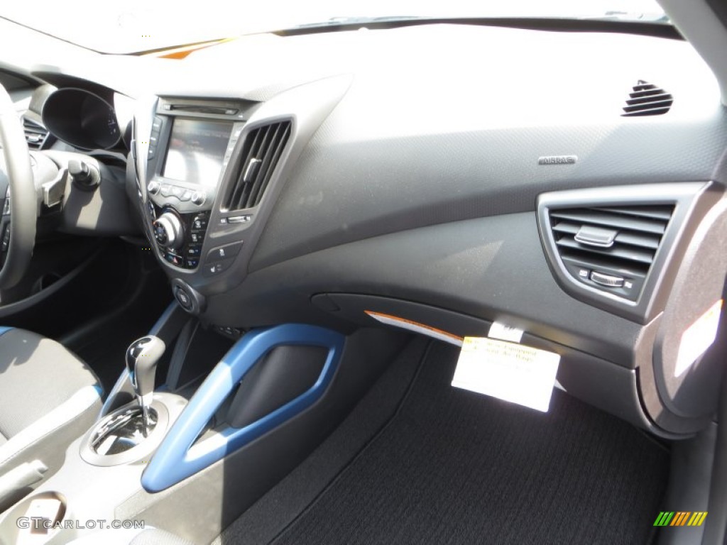 2013 Veloster Turbo - Matte Gray / Blue photo #17