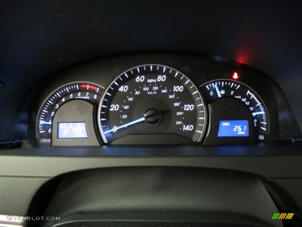 2013 Toyota Camry LE Gauges Photo #83043516