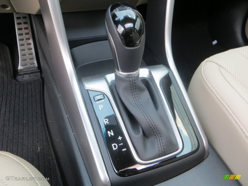 2013 Elantra GT - Volcanic Red / Beige photo #29