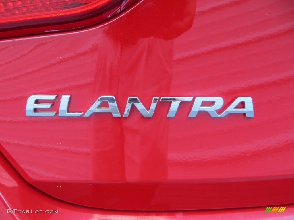 2013 Elantra GT - Volcanic Red / Beige photo #47